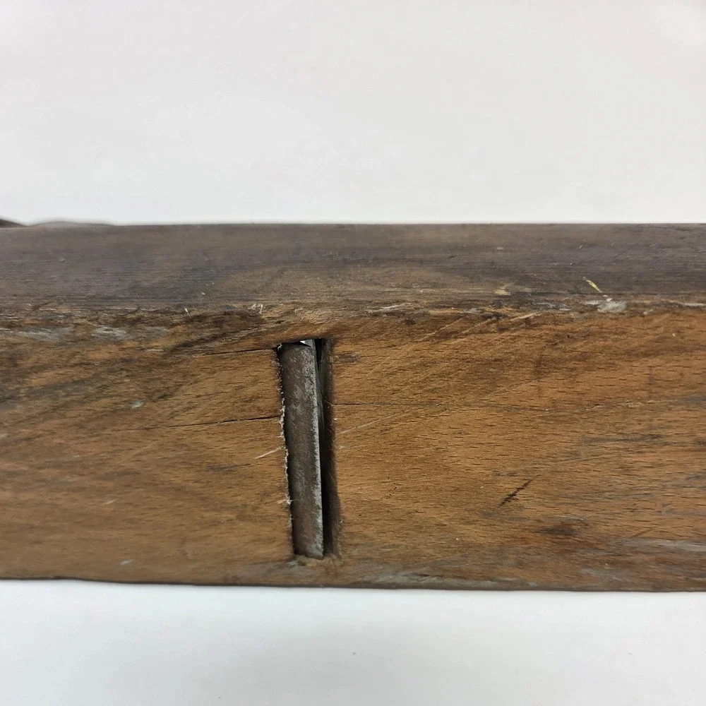 The Unbranded Brand antique 19th